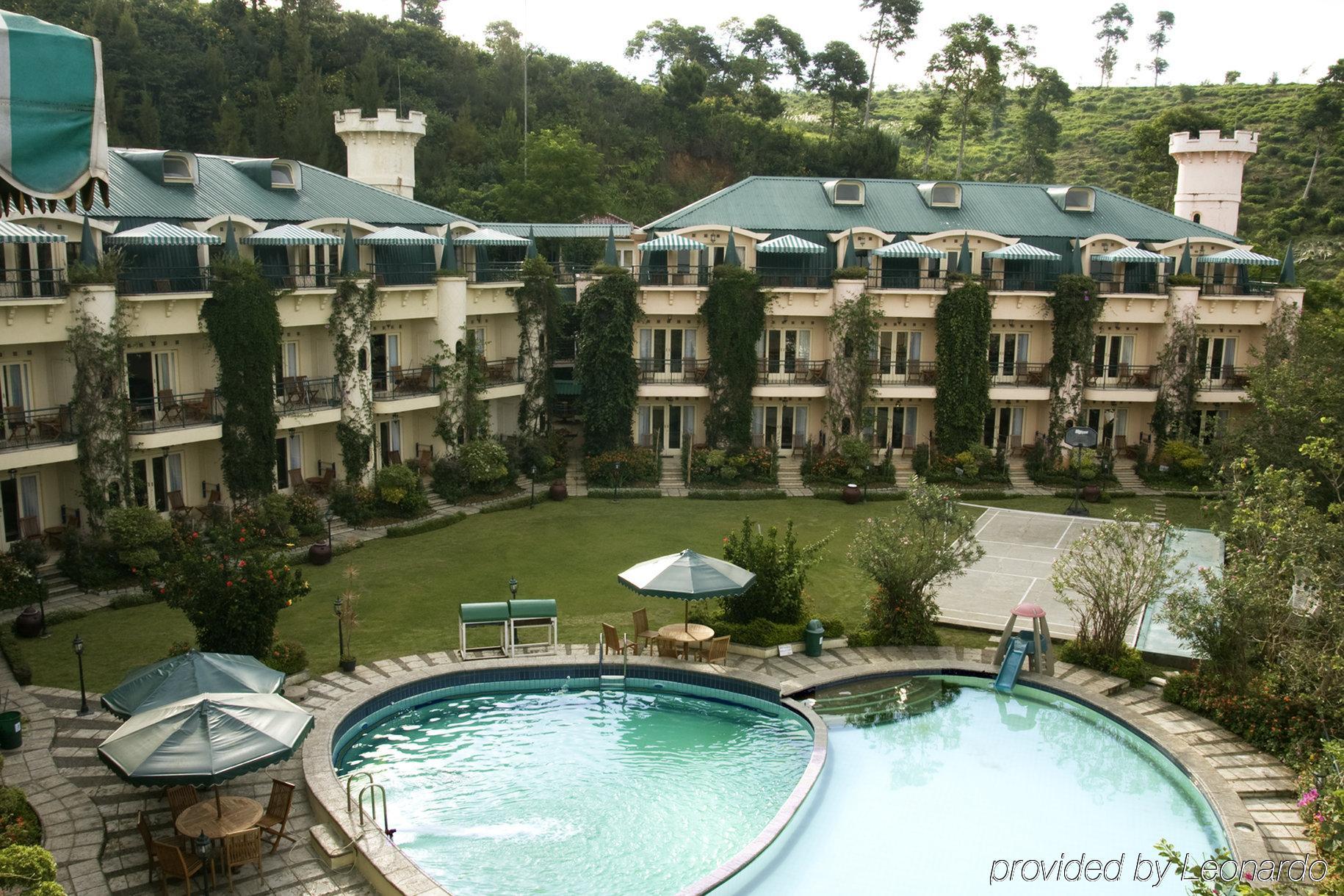 צ'יפאנאס Club Bali Suites At Kota Bunga מראה חיצוני תמונה
